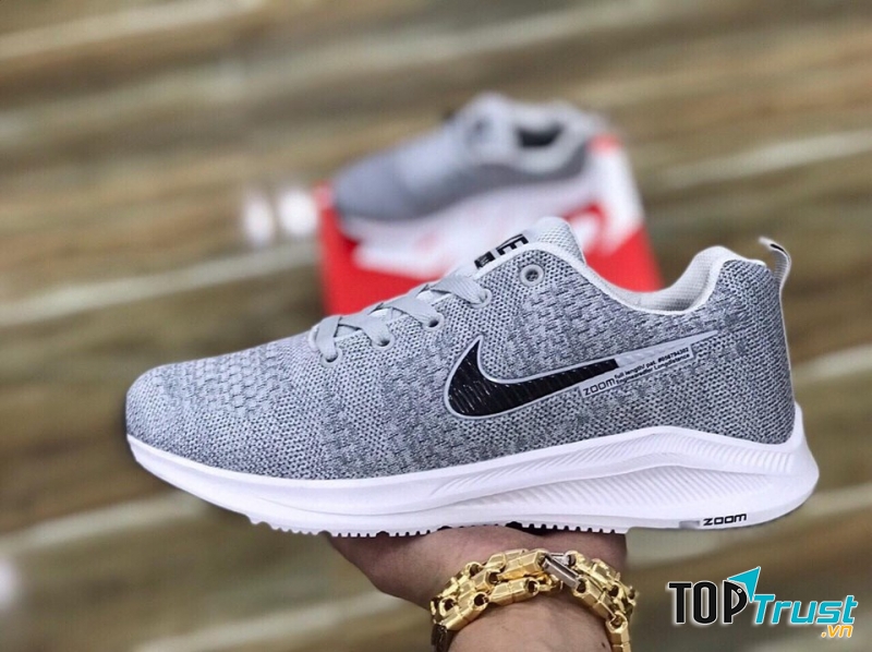 Giày thể thao Quang Khánh