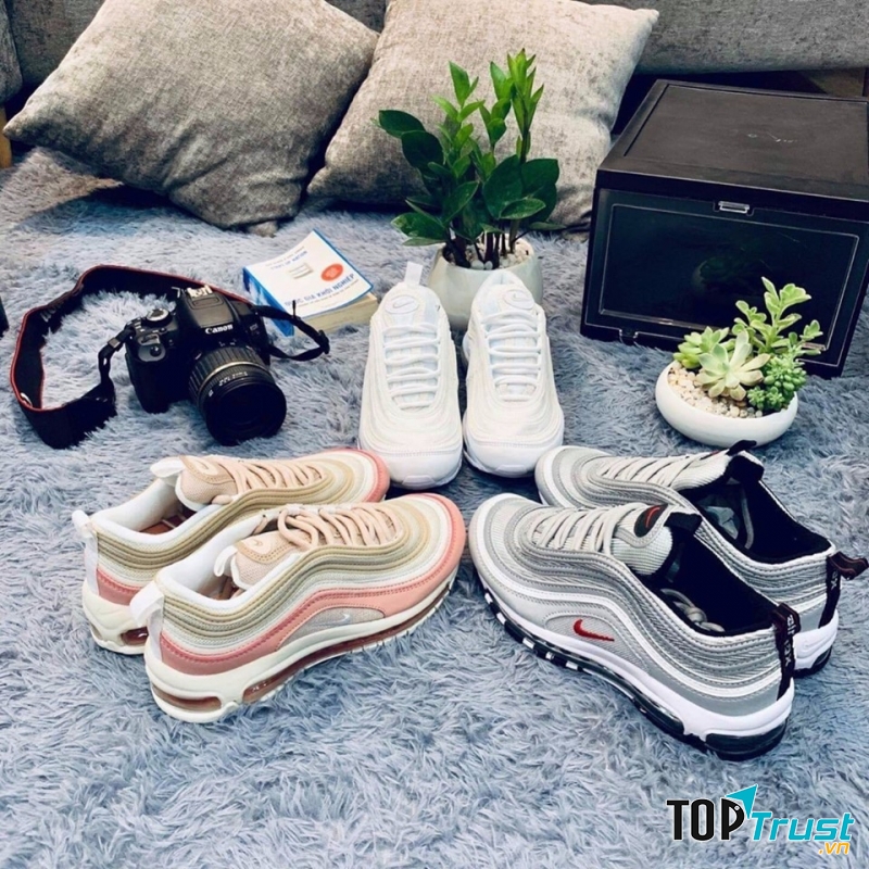 Một số sản phẩm giày của shop