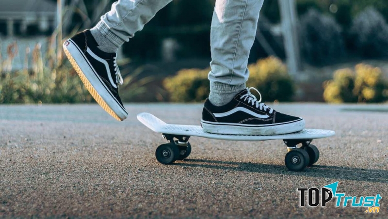 Giày trượt ván (Skate Shoes)
