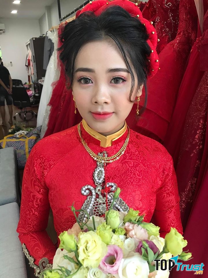 GIGI Bridal & Studio