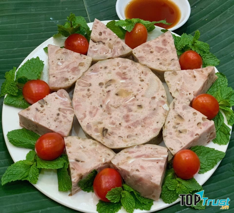 Giò chả Hương Sơn