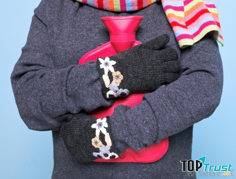 GIữ ấm cơ thể bằng cách mặc đồ thật ấm áp