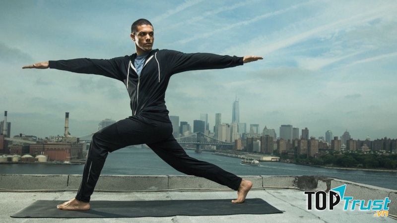 Tập Yoga tăng cường sức đề kháng cho cơ thể.