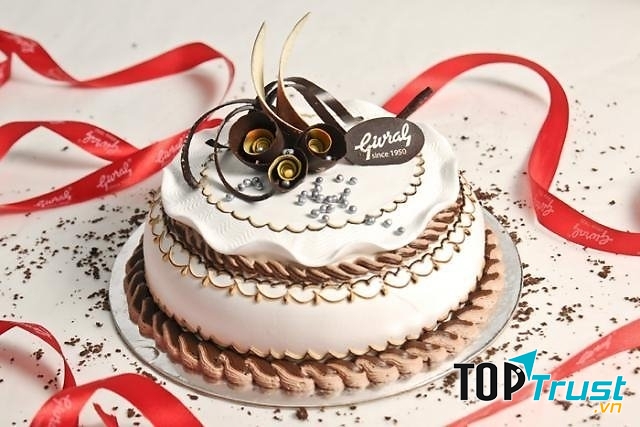 Bánh sinh nhật Givral