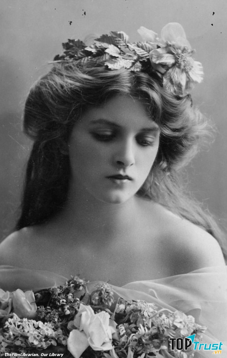 Gladys Cooper