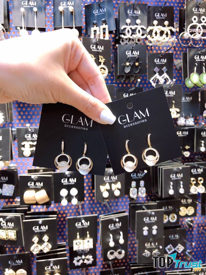 GLAM 13 Accessories