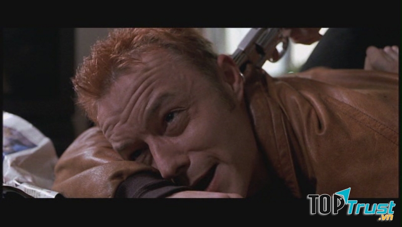 Bộ phim gây tranh cãi vì có nội dung không phù hợp chiếu trong ngày lễ