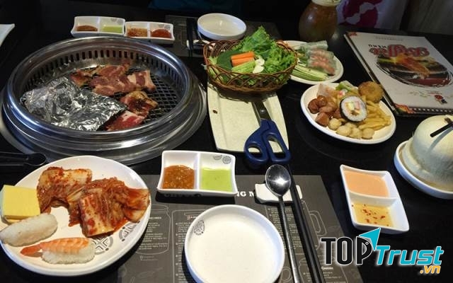 Gogi House