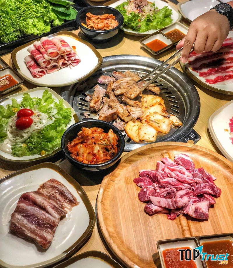 Bò nướng thơm ngon