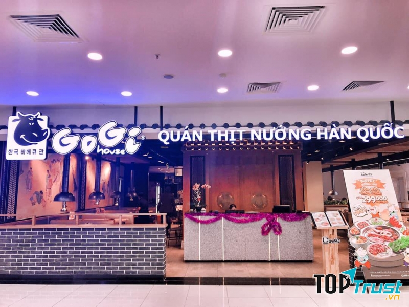Không gian quán sang trọng và đậm chất Hàn Quốc