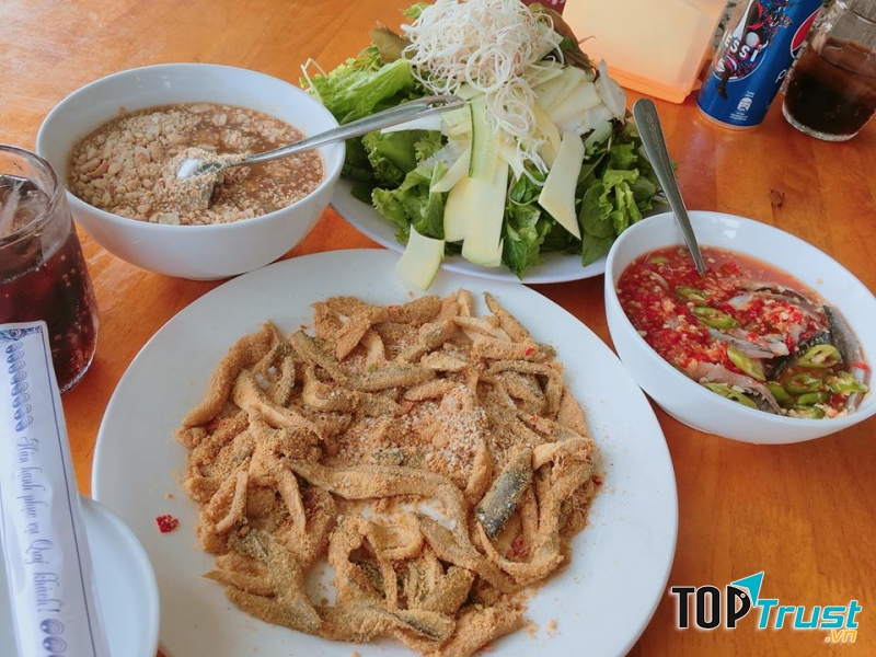 Gỏi cá Thanh Hương