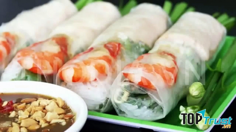 Một cuốn Gỏi Cuốn khoảng từ 6-12k