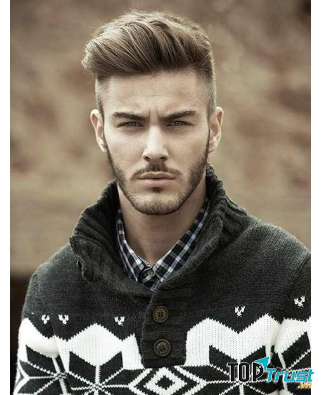 Gội đầu quá nhiều