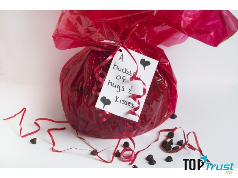 Gói kẹo được “biến tấu” cho ngày Valentine ý nghĩa.