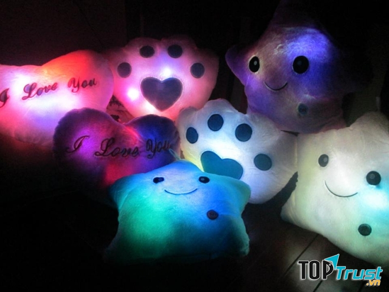 Gối ôm - món quà 8/3 đầy ý nghĩa