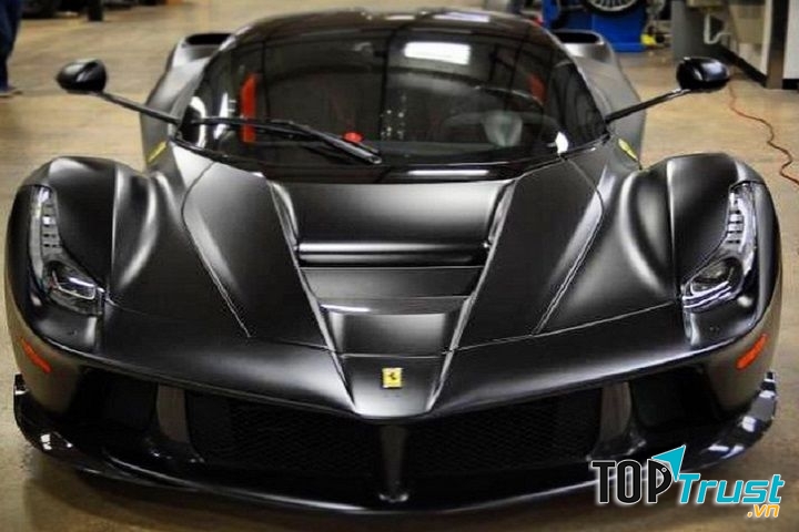 Gói sợi carbon cho siêu xe Ferrari LaFerrari: 335.000 USD