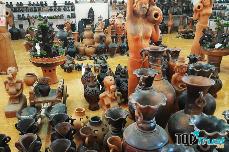 Sản phẩm gốm sứ Bàu Trúc