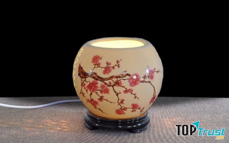 Đèn xông tinh dầu hoa đào Minh Quang