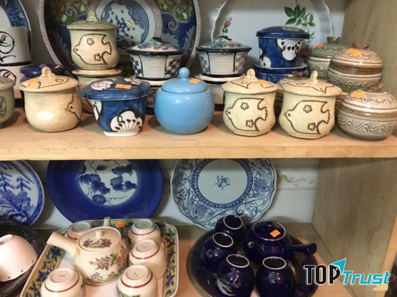 Gốm Sứ Nhật Bản Seii Chi