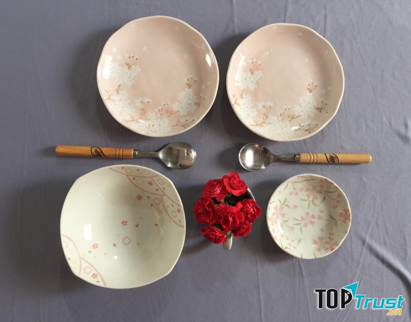 Gốm Sứ Nhật Bản Seii Chi