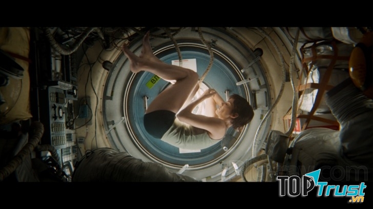 Gravity (2013)