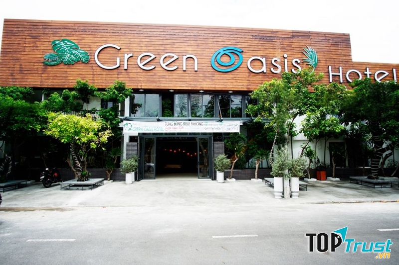 Green Oasis Hotel