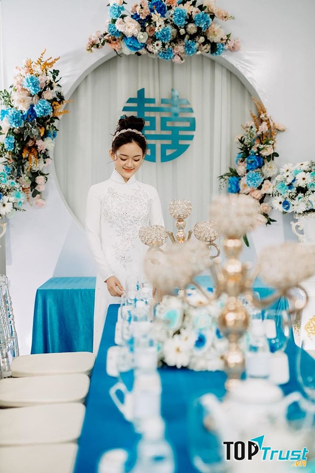 Green Studio Wedding