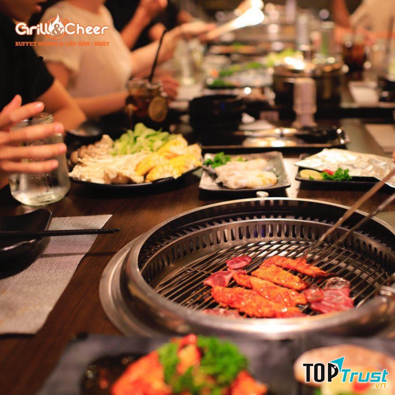 Grill & Cheer phục vụ nhiều mức giá để khách hàng dễ dàng chọn gói buffet hiệu quả.
