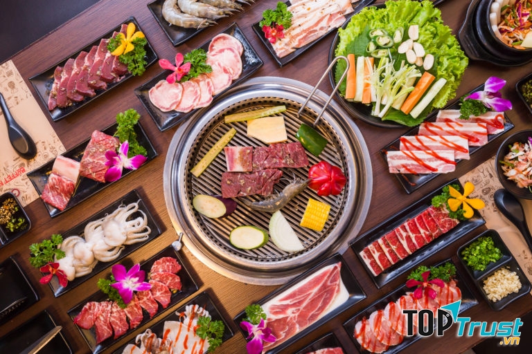 Grill & Cheer là chuỗi nhà hàng buffet lẩu nướng theo phong cách Hàn Quốc – Nhật bản được phục vụ theo kiểu buffet tại bàn