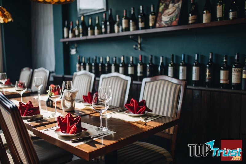 Kiến trúc cổ điển ở Grille6 Steakhouse