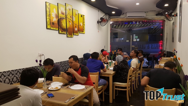 Grills & Gravy Restaurant
