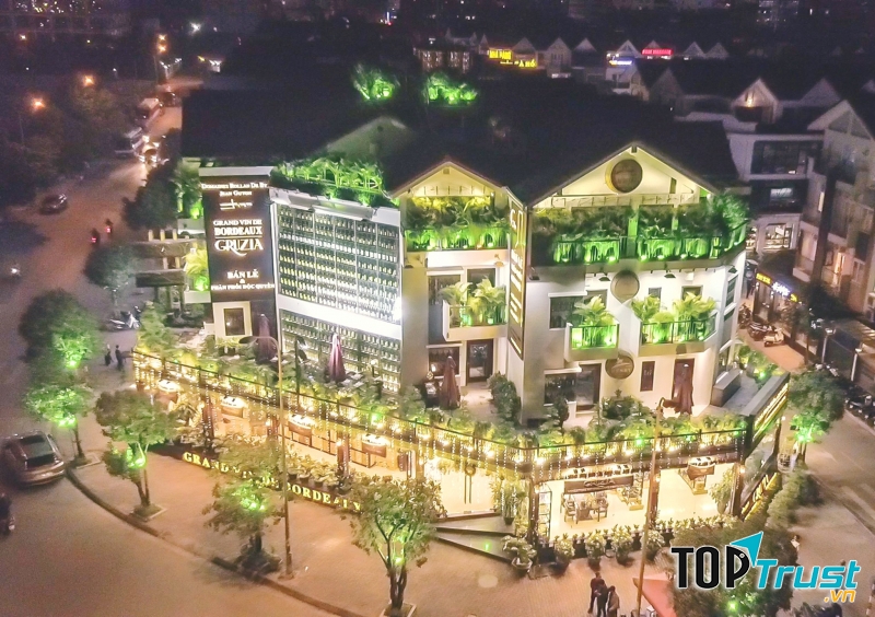 Gruzia Restaurant - Wine House