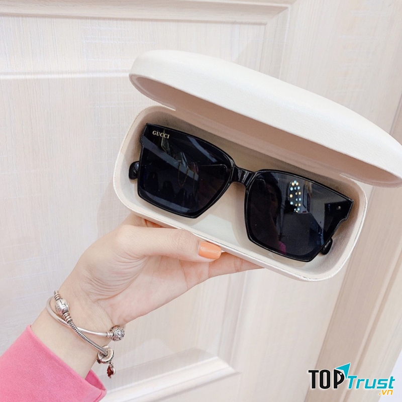 Kính mắt Gucci