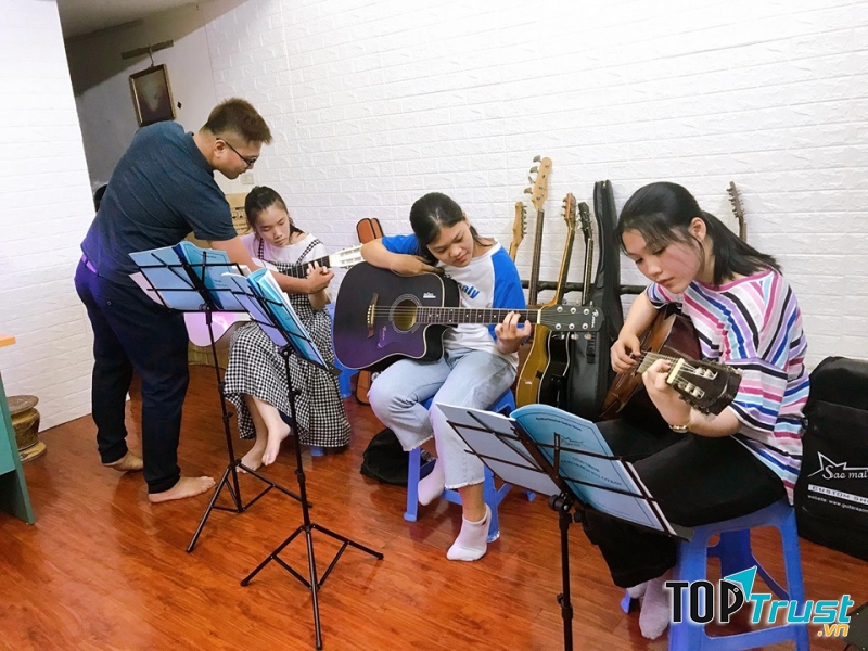 Guitar Sao Mai