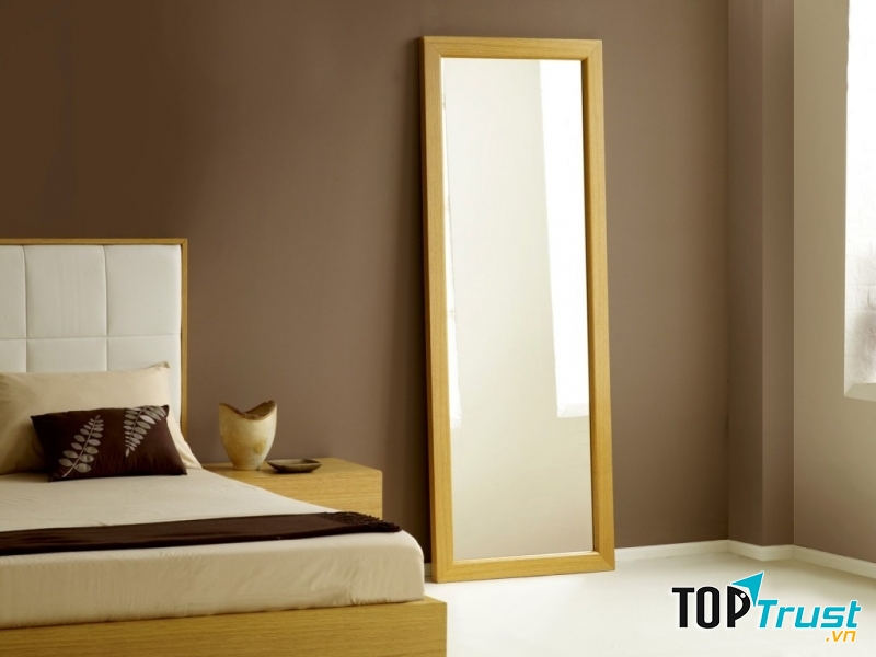 Để gương trong phòng ngủ là điều kiêng kỵ trong phong thủy