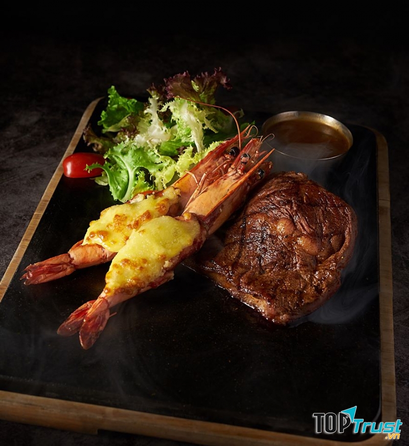 Món ăn tại Guru Sports Bar - Kỳ Đồng