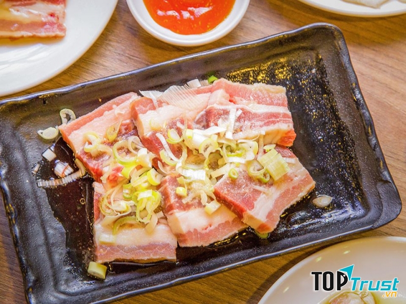 Thịt nướng thượng hạng tại Gyu - Kaku