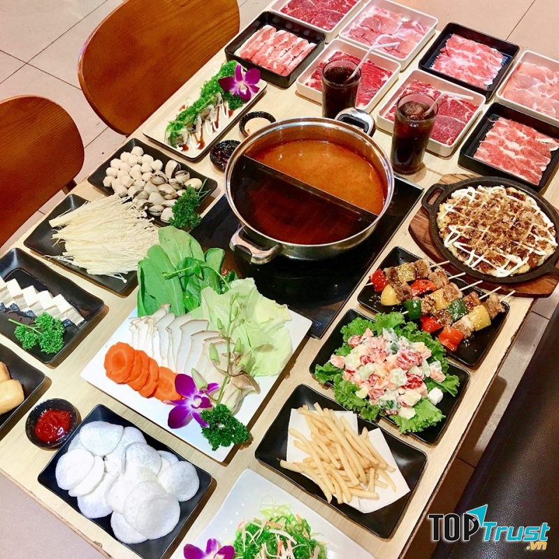 Món ăn hấp dẫn tại nhà hàng