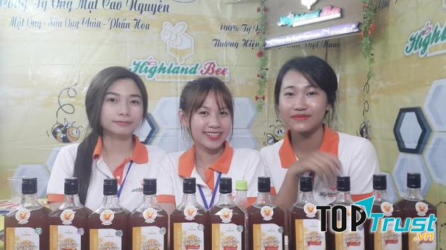 Nhân viên trẻ, nhiệt tình của Highlandbee