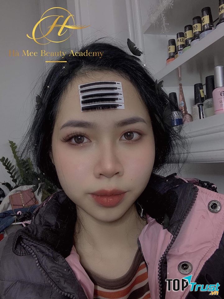 Hà Mee Beauty Academy