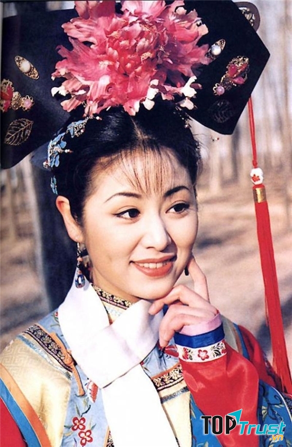 Hạ Tử Vi hiền thục, xinh đẹp, tài năng do Lâm Tâm Như thể hiện