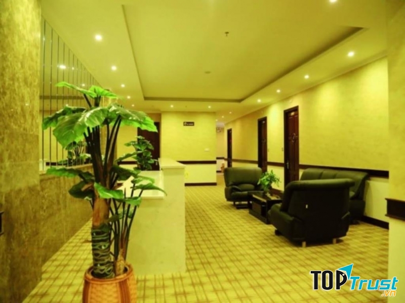 Hai Bà Trưng Hotel and Spa