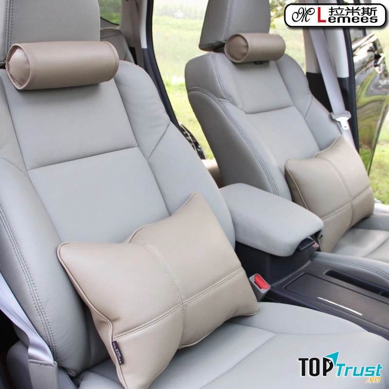 Đặt hai chiếc gối tựa trên xe chính là đại diện cho tính âm, giúp tạo ra sự cân bằng trong xe