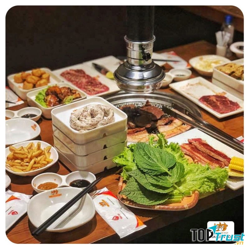 Buffet Nhật hấp dẫn tại nhà hàng