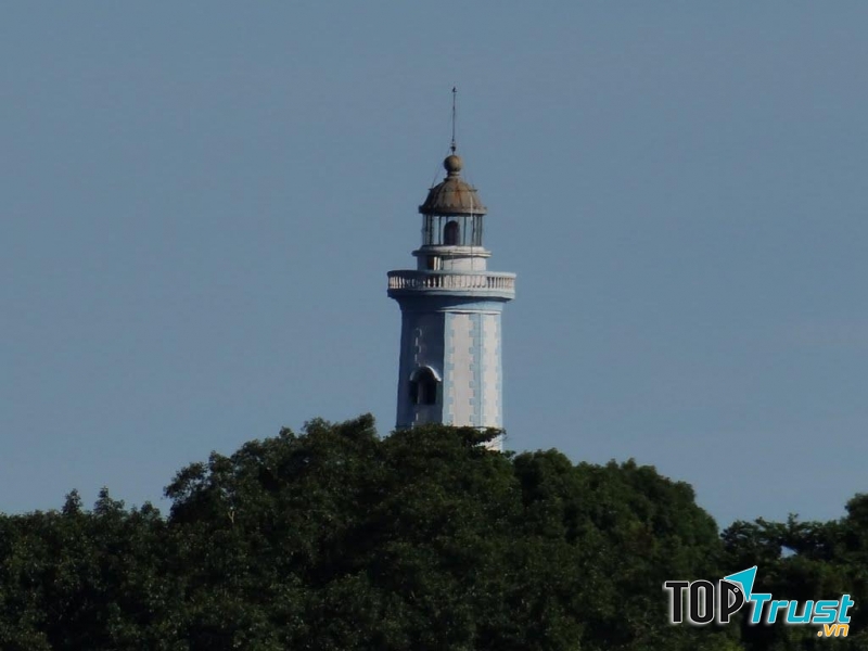 Hải Đăng đảo Dấu