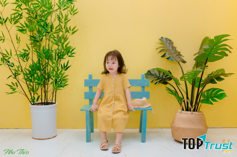 Hải Hà kids & Family nhận chụp theo yêu cầu của khách hàng, từ chụp tại studio đến chụp ngoại cảnh