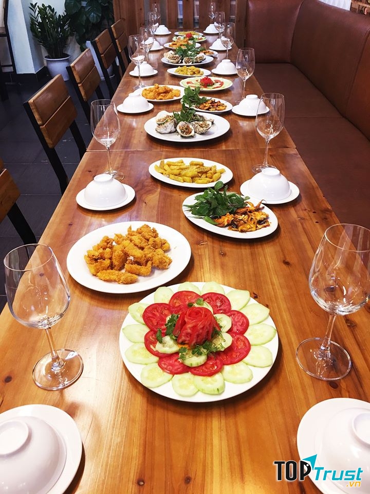 HẢI SẢN HOÀNG YẾN