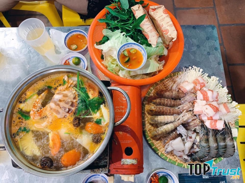 Set lẩu hải sản tại Hải Sản Ken Ken