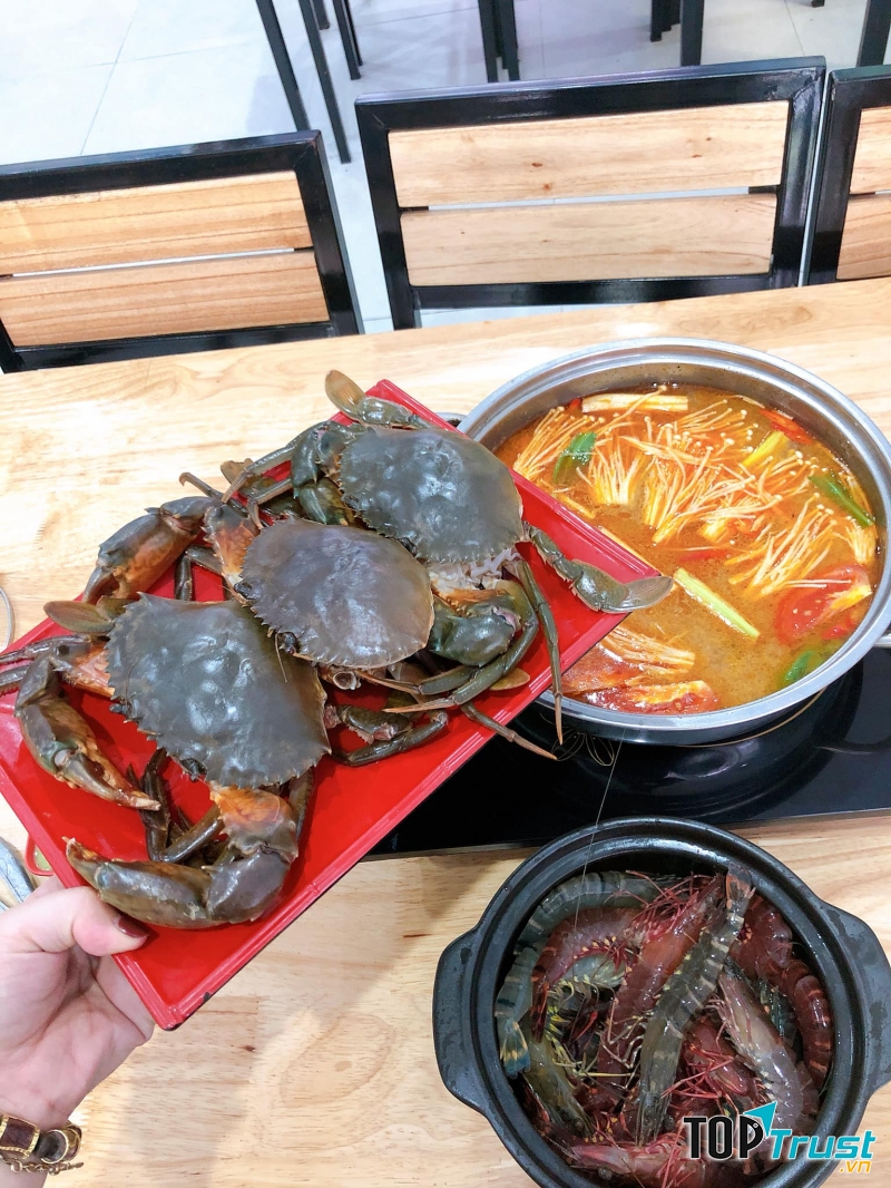 Hải Sản Quảng Ninh - 75 Nguyễn Văn Linh