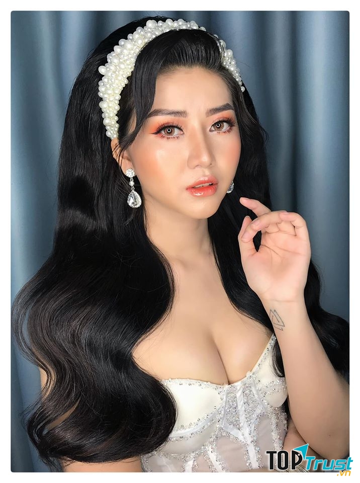 Hải Vân Studio - Make Up